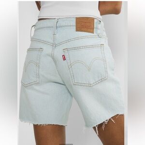 Levi 501 Mid Thigh Jean Short